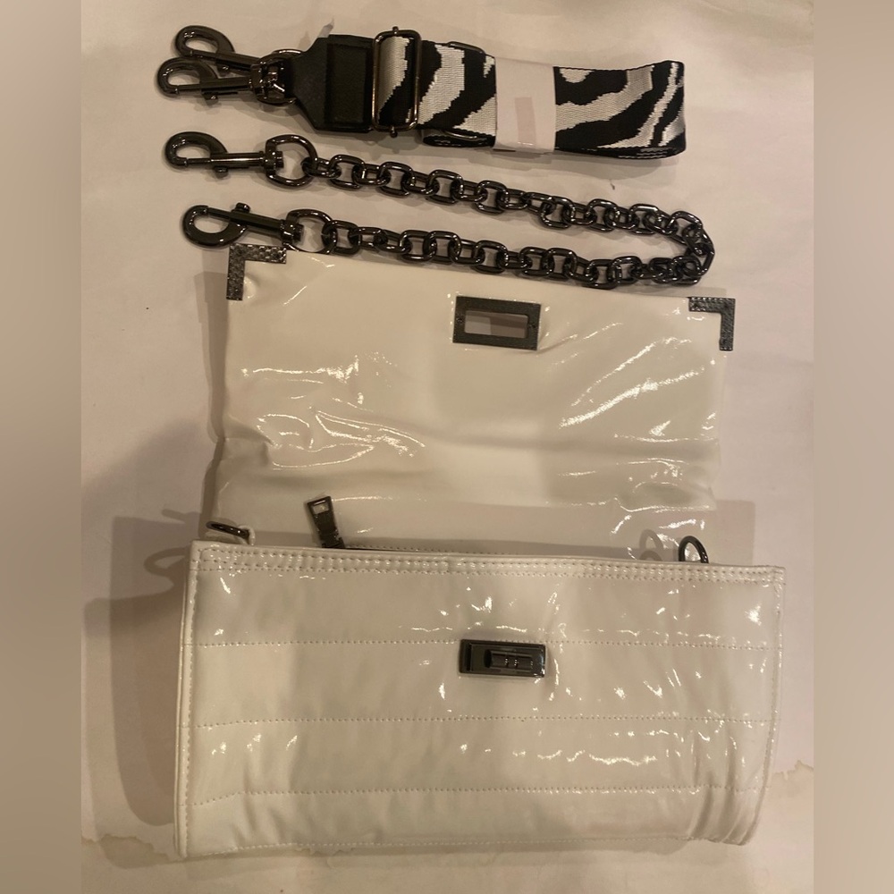 Think ROYLN The Muse White puffer chain flap baguette shoulder convertible Bag - Picture 6 of 8